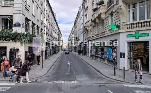 Local commercial 106 m²