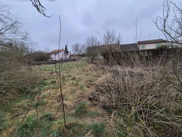 Terrain 1552 m²