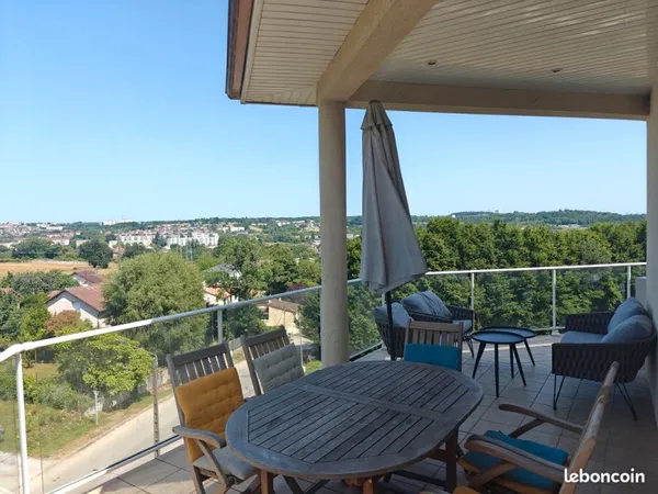 RARE : À LOUER - SUPERBE DUPLEX AVEC TERRASSE PANORAMIQUE & VUE SUR LIMOGES Panazol