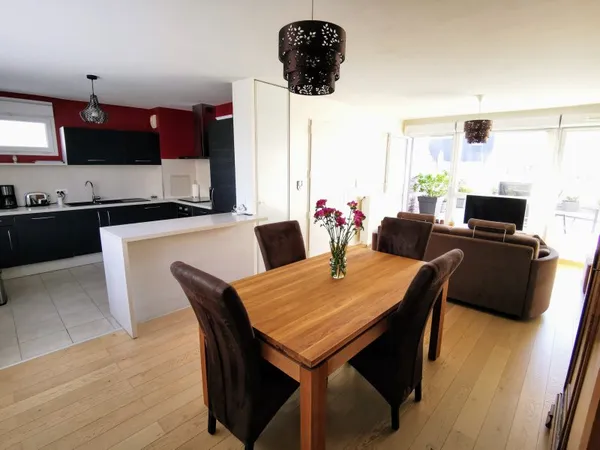 Appartement 4 pièces 81 m²
