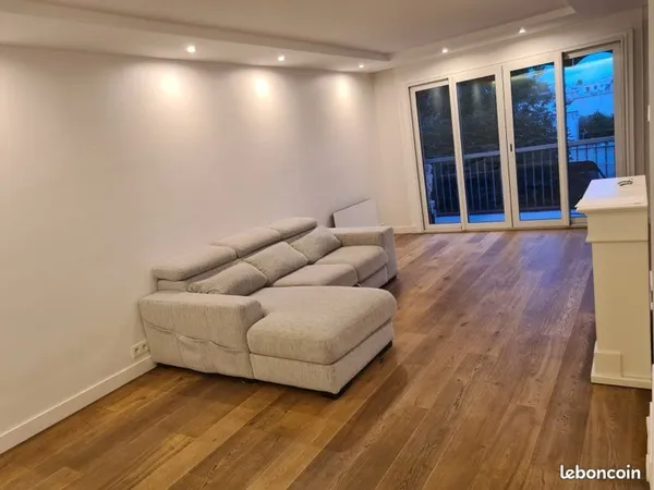 Neuilly / Les Graviers / Les Sablons - appartement 76m2 - 4eme étage - 2 chambres