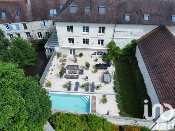 Maison 12 pièces 450 m²