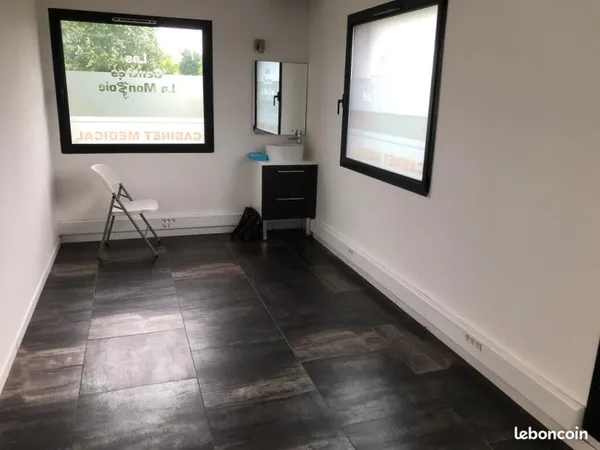 Location bureaux 14 m2 maison medicale
