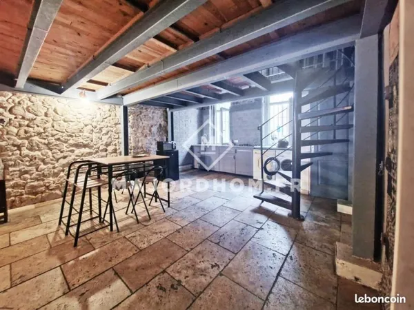 Appartement 3 pièces 107 m²