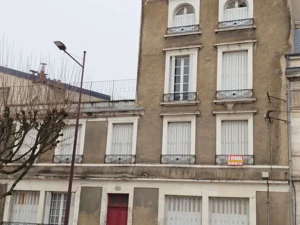 Immeuble 10 pièces 270 m²
