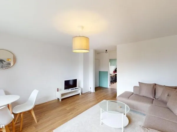 Chambre 5 pièces 92 m²