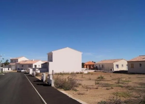 Terrain 430 m²