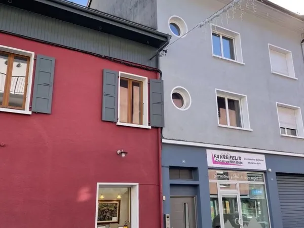 F3 Mblé 2ème étage - SALLANCHES (Centre ville) - 75 m²