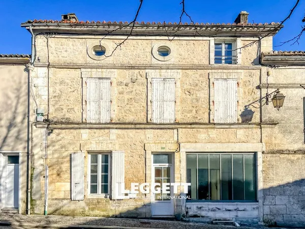 Maison 8 pièce(s), VILLEBOIS-LAVALETTE