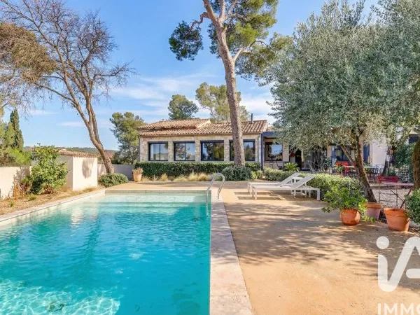 Maison 8 pièces 187 m²