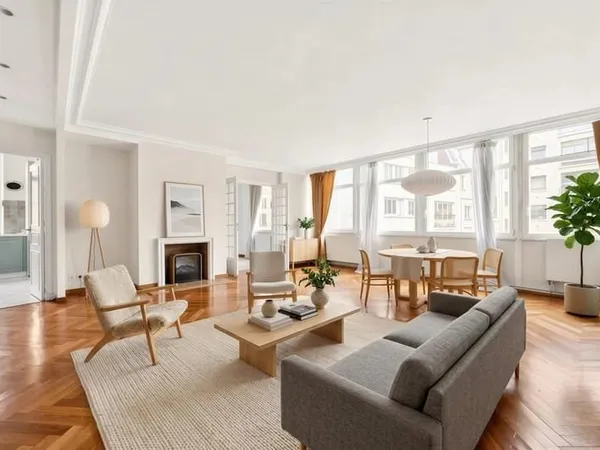 Paris 16e - LA MUETTE / RANELAGH - Appartement à vendre - 4 pièces - 95,45m² Carrez - 2 chambres.