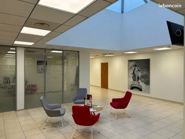 Local commercial 570 m² Lille