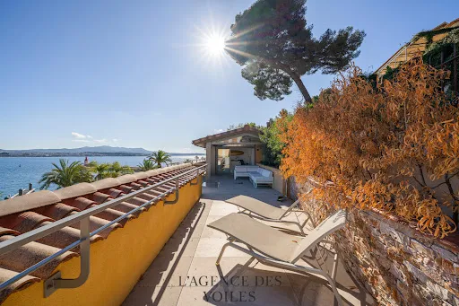 Appartement 6 pièces 233 m²