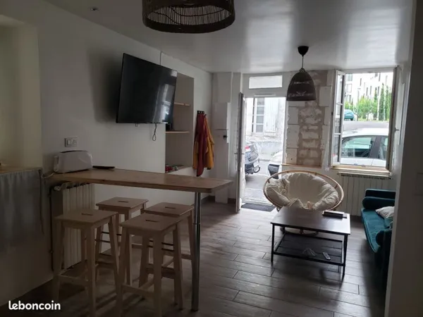 Colocation dans maison de ville - Quartier l'Houmeau