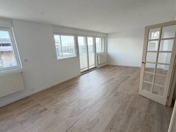 Appartement 3chambres 96m2 refait à neuf