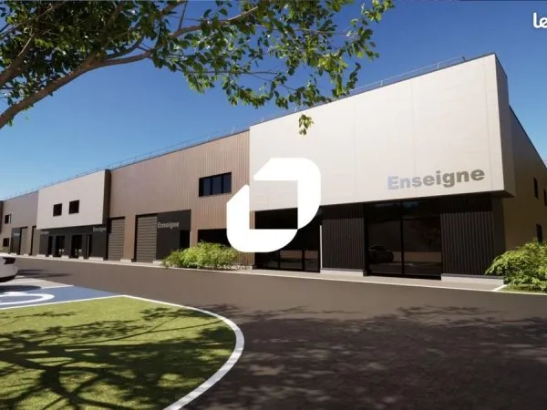 Local d'activité 118 m²