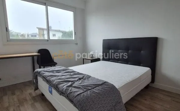 Chambre 1 pièce 13 m²