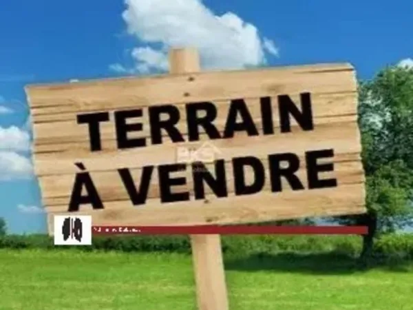 TERRAIN LIBRE DE CONSTRUCTEUR 2 E LIGNE