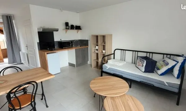 Joli studio meublé à côté de l'université