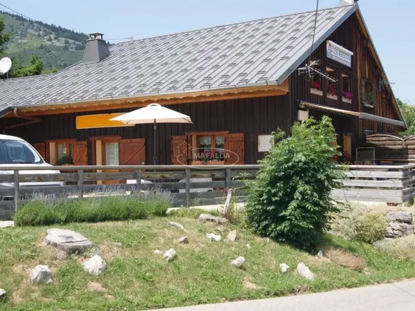 FERME BRISON 74130