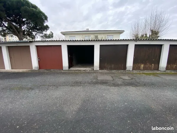 Garage fermé St Augustin
