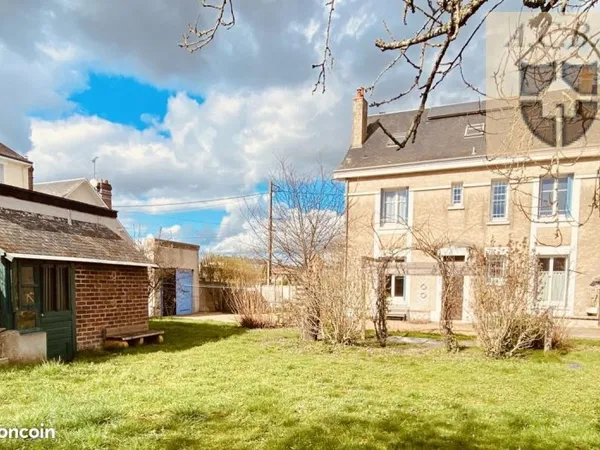 Maison 8 pièces 172 m²