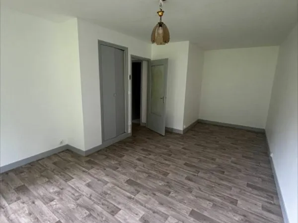APPARTEMENT LOUVIERS - 1 pièce(s) - 28 m2
