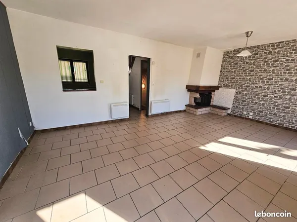 Pavillon indiv. 3 chs, bur., jardin, garage poss