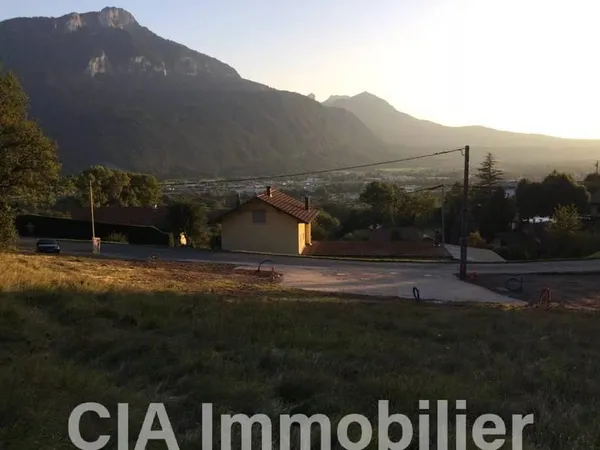 Terrain constructible 1245 m²