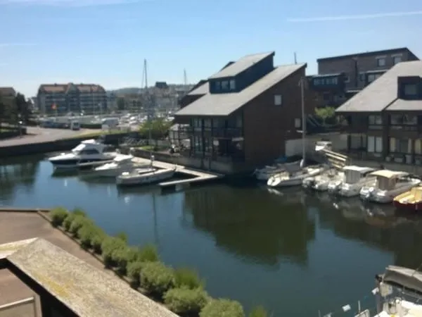 Stationnement Location Deauville   75€