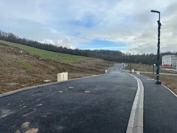 Terrain 350 m²