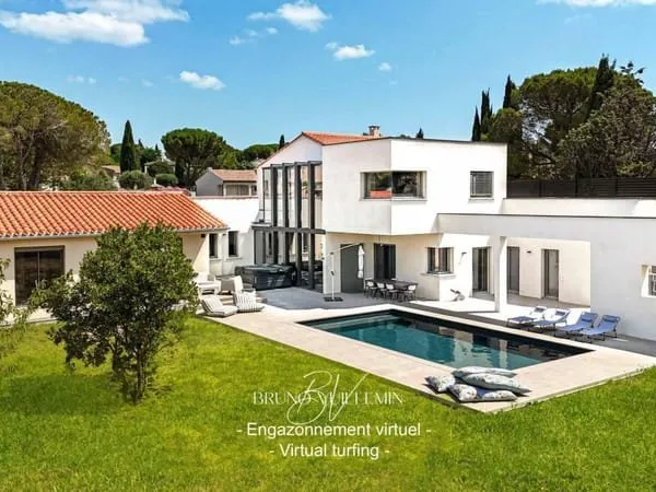 VILLA D'ARCHITECTE Classée Double A / SECTEUR RESIDENTIEL