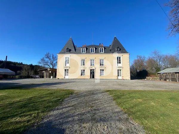 ✨ Château d'exception du Xixe siècle - Un écrin de prestige en Haute-Vienne ✨