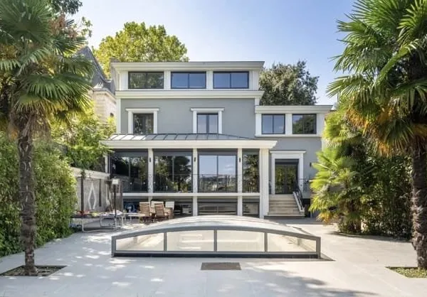 Maison de Luxe à Vendre - Enghien-les-Bains, 3 Chambres, Piscine