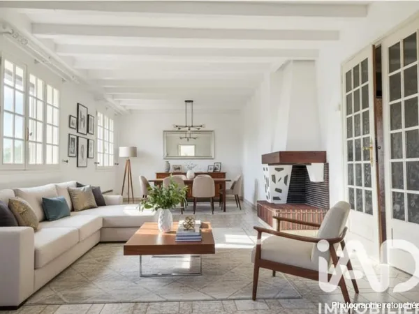 Maison 5 pièces 159 m²