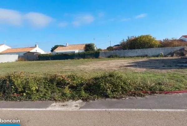 Terrain 447 m² SAINT HILAIRE DE RIEZ