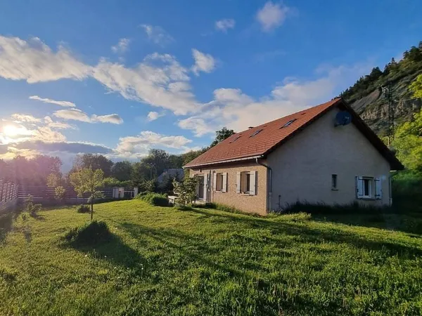 Maison 6 pièces 135 m²