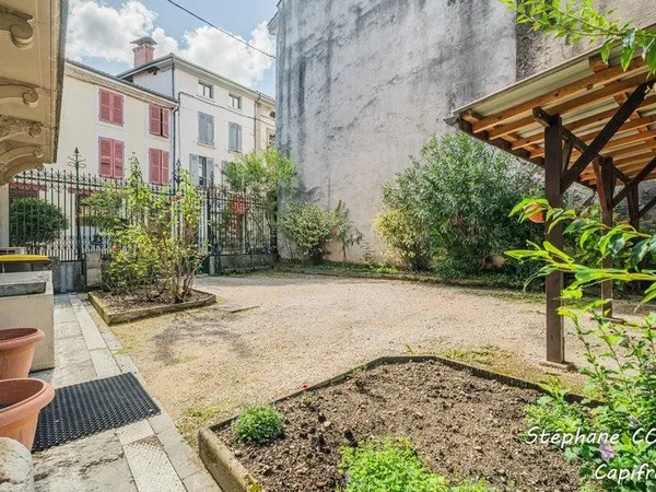 Appartement à vendre 3 pièces + parking TULLINS (38)