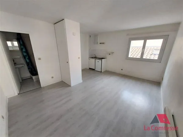 Studio 1 pièce 23 m²