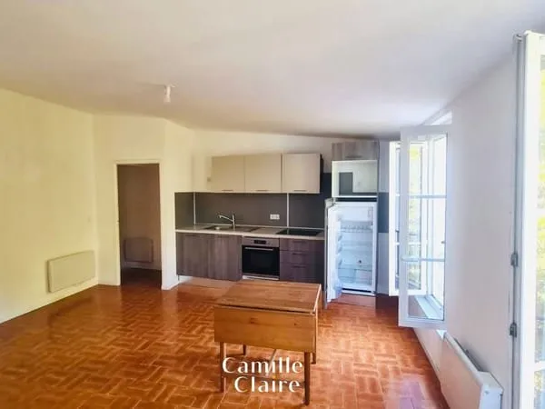 'Exclusivité' Dernier étage, Appartement T4 sans travaux cen