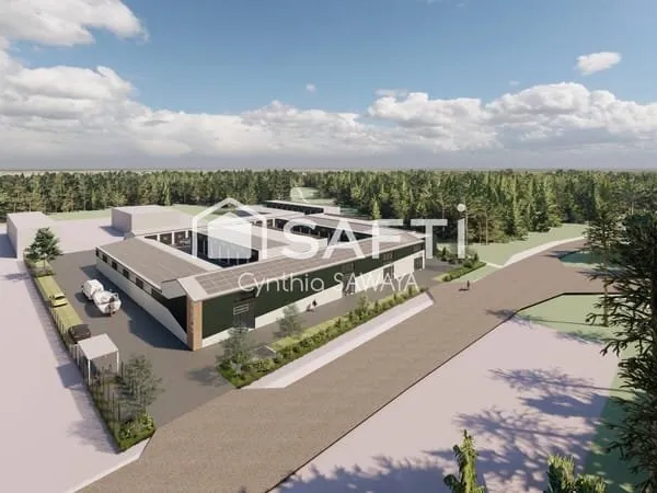 BOX/GARAGE À BISCARROSSE - INVESTISSEZ OU GAGNEZ EN ESPACE!