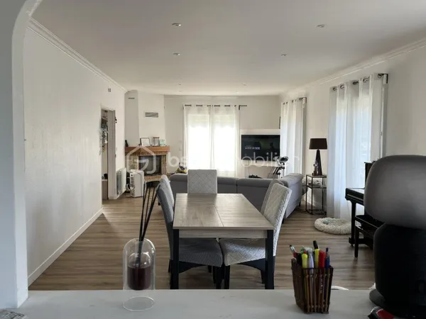 Maison 4 pièces 142 m²