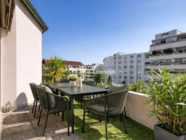 Duplex 5 pièces 137 m²
