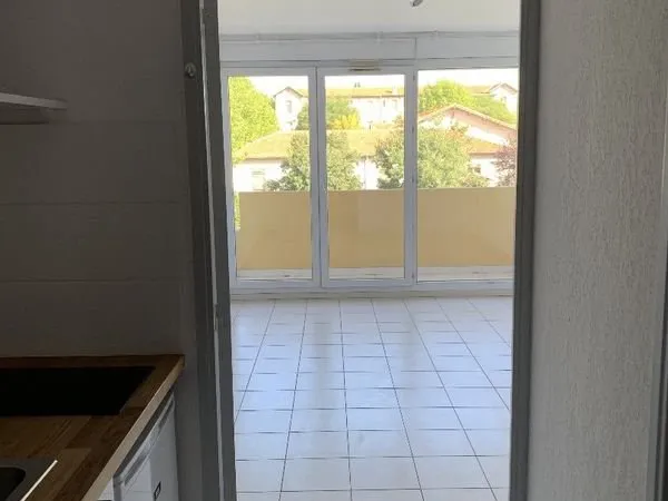 Studio 1 pièce 20 m²
