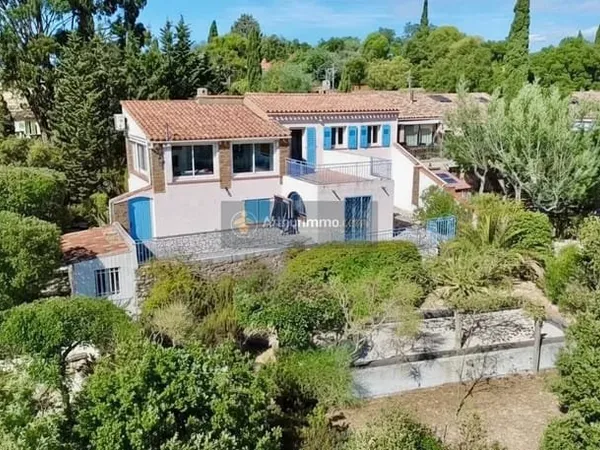 MAISON 5 Pièces - VUE IMPRENABLE SUR LA NATURE;