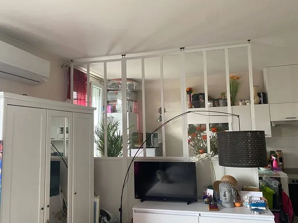 Studio 1 pièce 28 m²