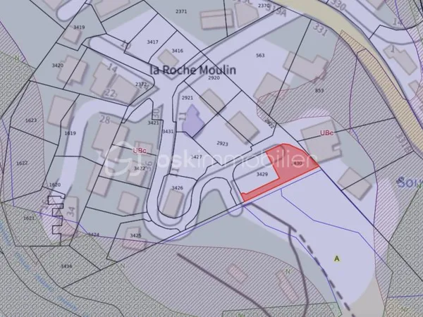 Terrain 485 m²