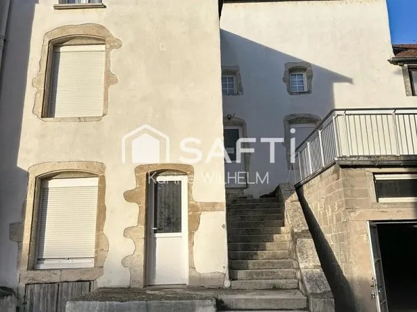 IMMEUBLE DE RAPPORT - 9 LOGEMENTS + 3 GARAGES - NEUFCHÂTEAU