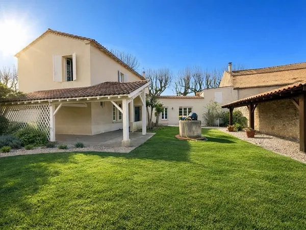 Maison proche des commodités avec garage à Villeneuve-sur-Lot