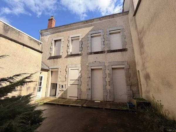 Maison 8 pièces 262 m²